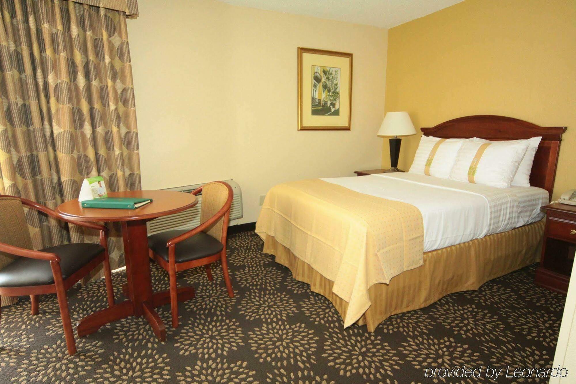 Holiday Inn Charleston-Riverview By Ihg Extérieur photo