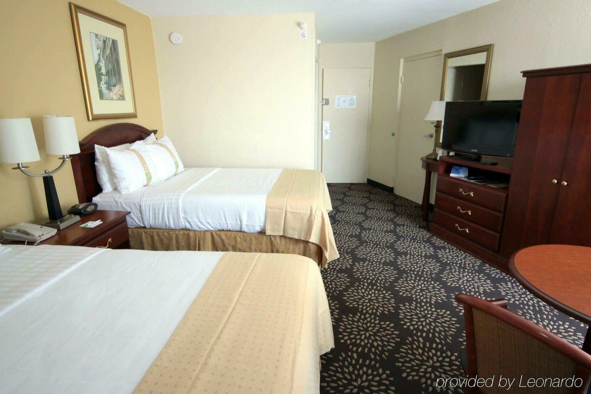Holiday Inn Charleston-Riverview By Ihg Extérieur photo